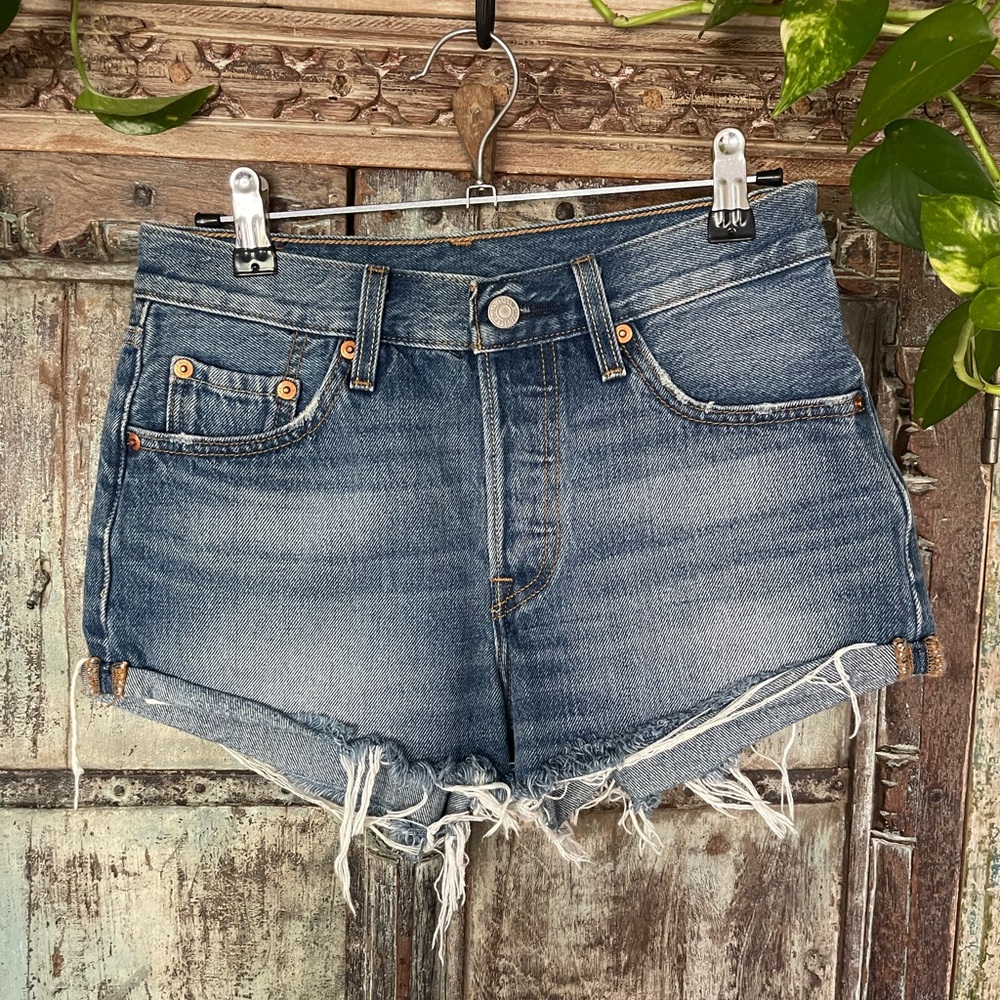 Levi’s 501 Cuffed Denim Shorts